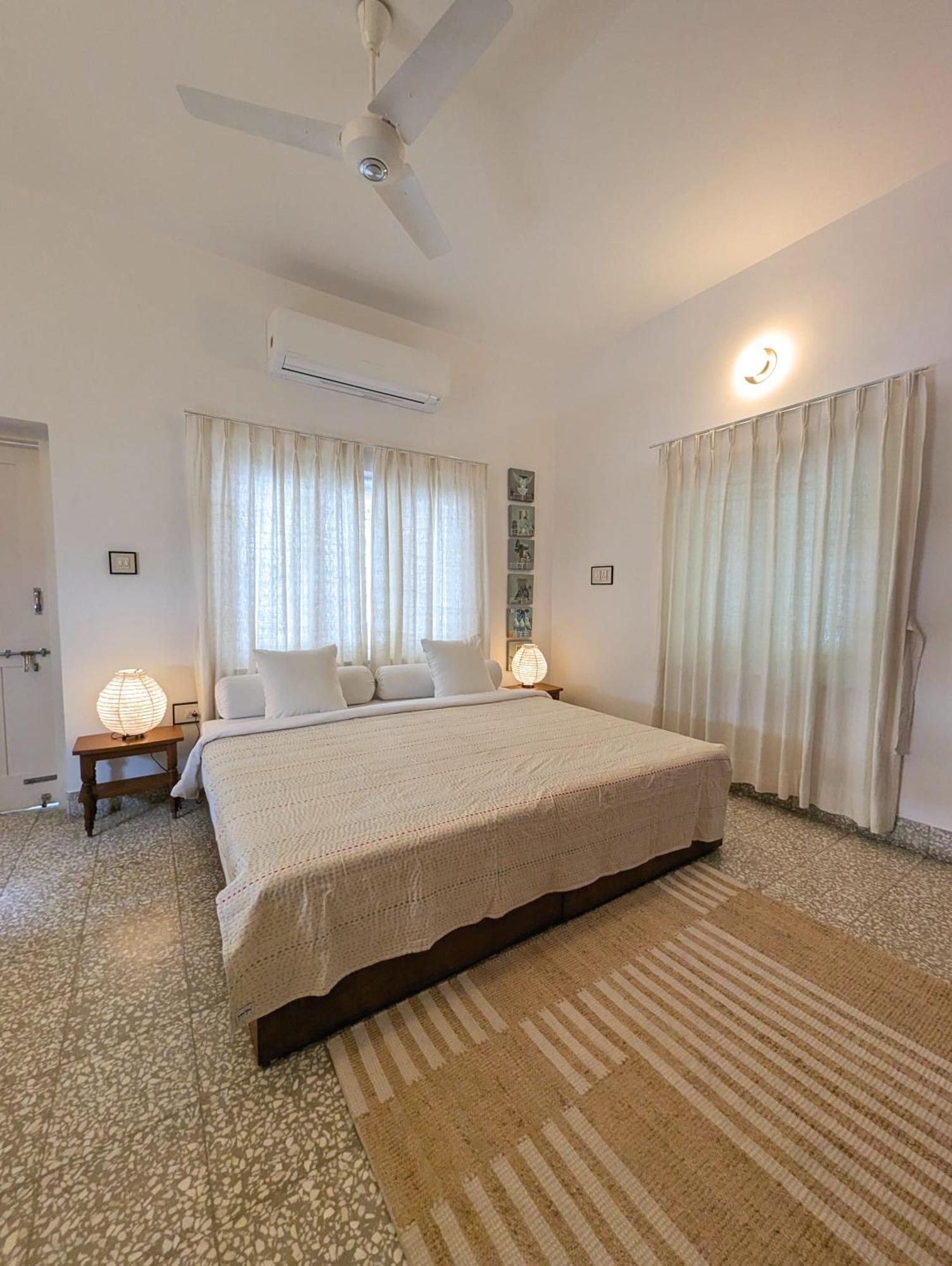 Fouzdar House By Luxunlock Private Villas 아흐메다바드 외부 사진